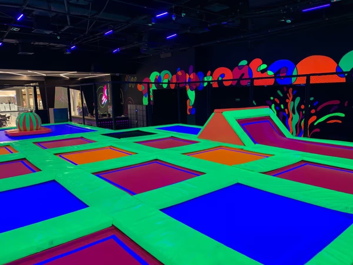 Parque de diversões Altitude Park Parque de diversões Altitude Park