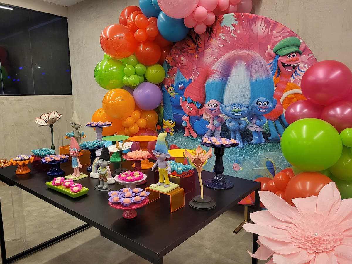 Aniversários infantis e juvenis Aniversários infantis e juvenis